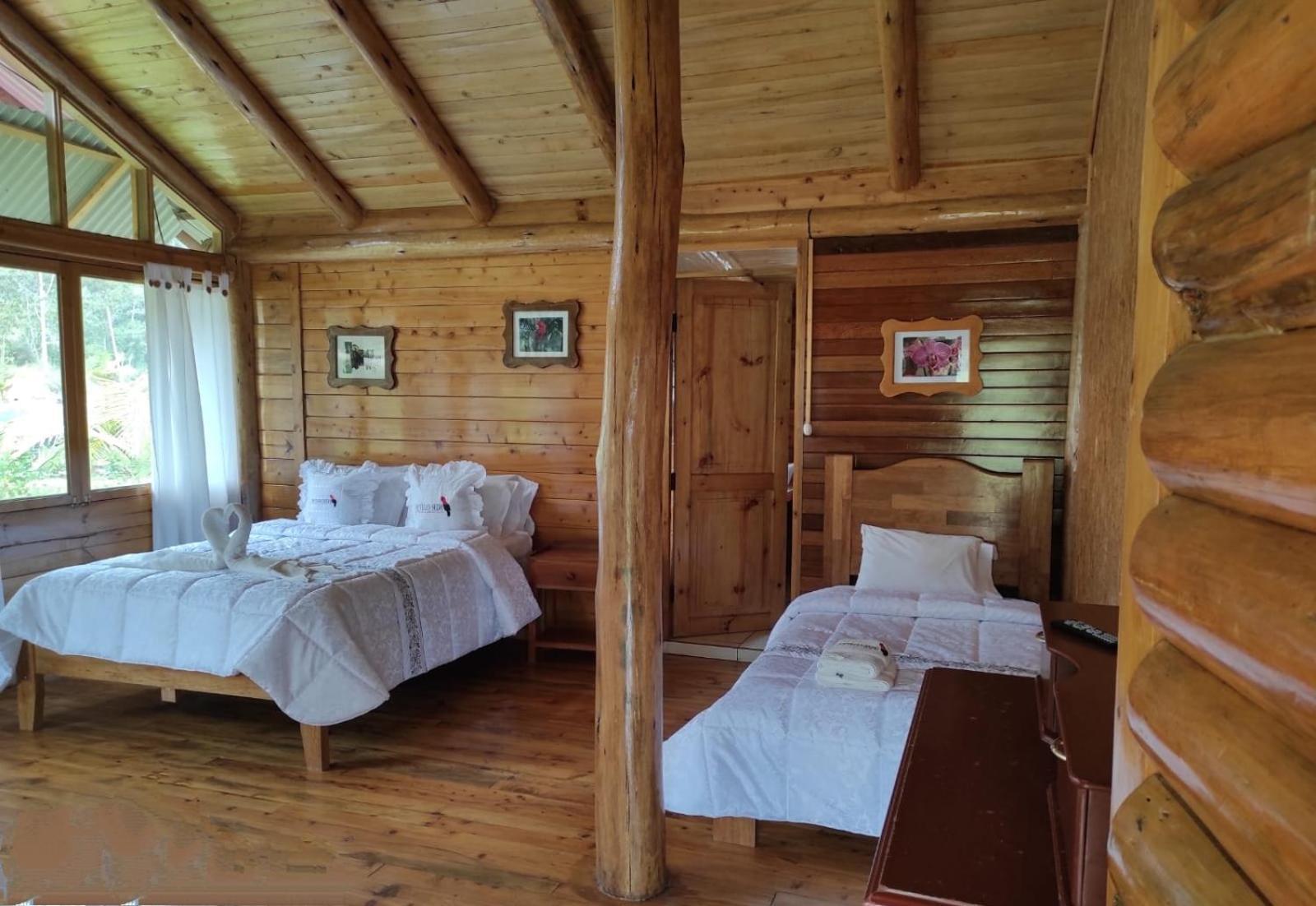 Hassinger Ranch Cabanas Oxapampa Quarto foto